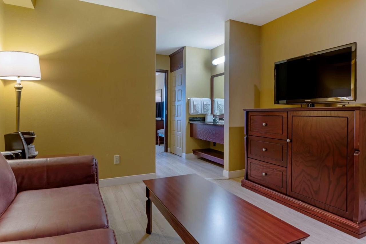 Best Western Plus Grand-Sault Hotel & Suites المظهر الخارجي الصورة