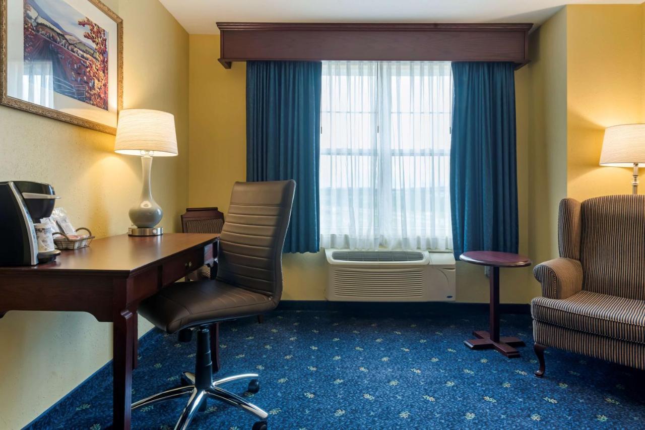Best Western Plus Grand-Sault Hotel & Suites المظهر الخارجي الصورة