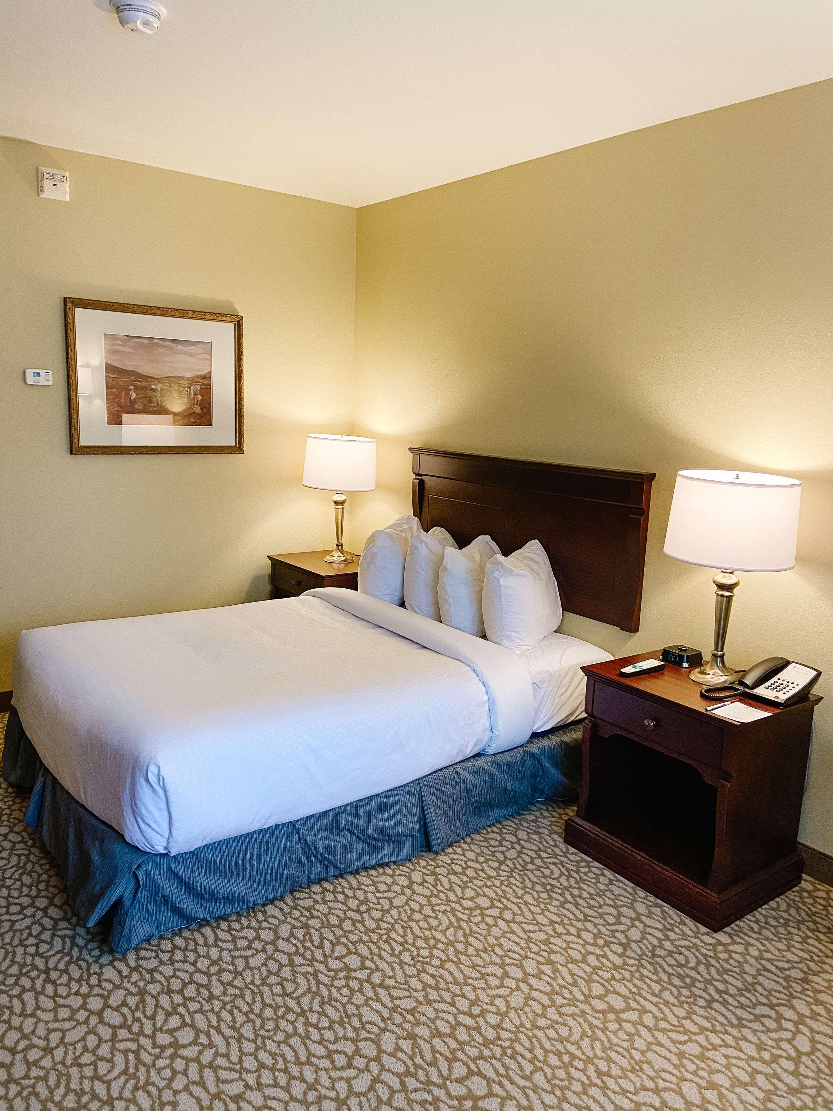 Best Western Plus Grand-Sault Hotel & Suites المظهر الخارجي الصورة